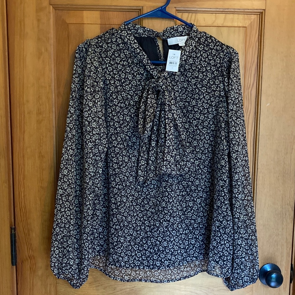 LOFT Black Floral Tie-Neck Dressy Blouse Size Women’s Small NWT